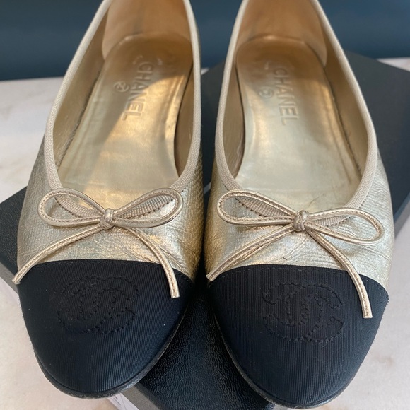 CHANEL Ballerinas! - Picture 3 of 10